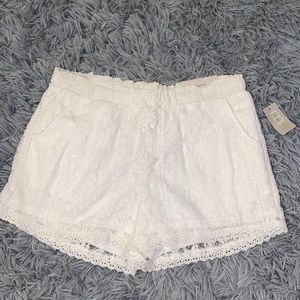 Maurice’s Ivory Lace Shorts